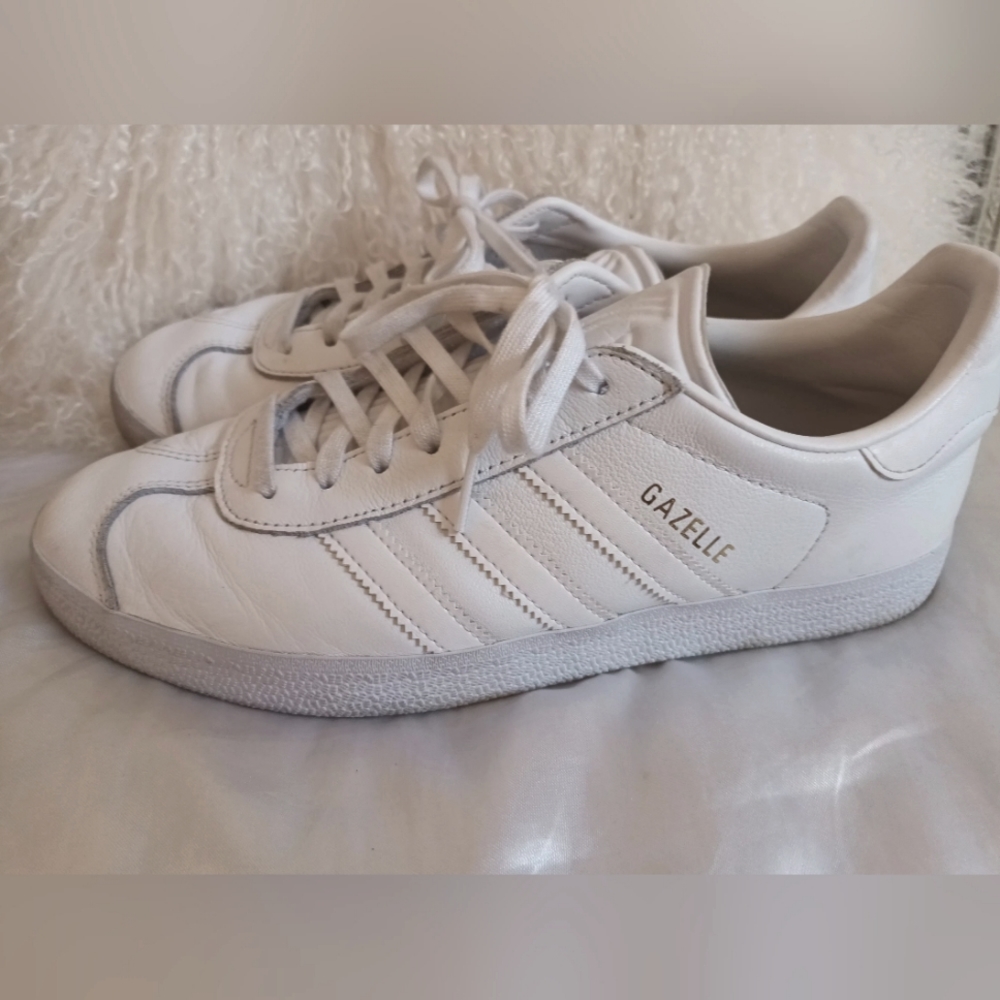 ADIDAS Gazelle White Leather Sz 8 men's 9.5 women's